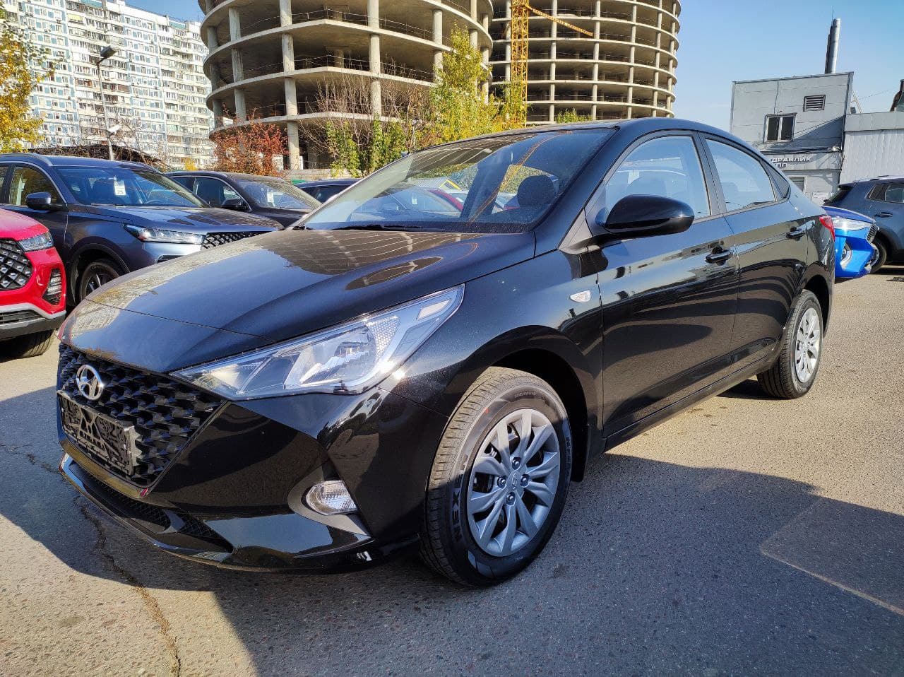 HYUNDAI Solaris миниатюра 1