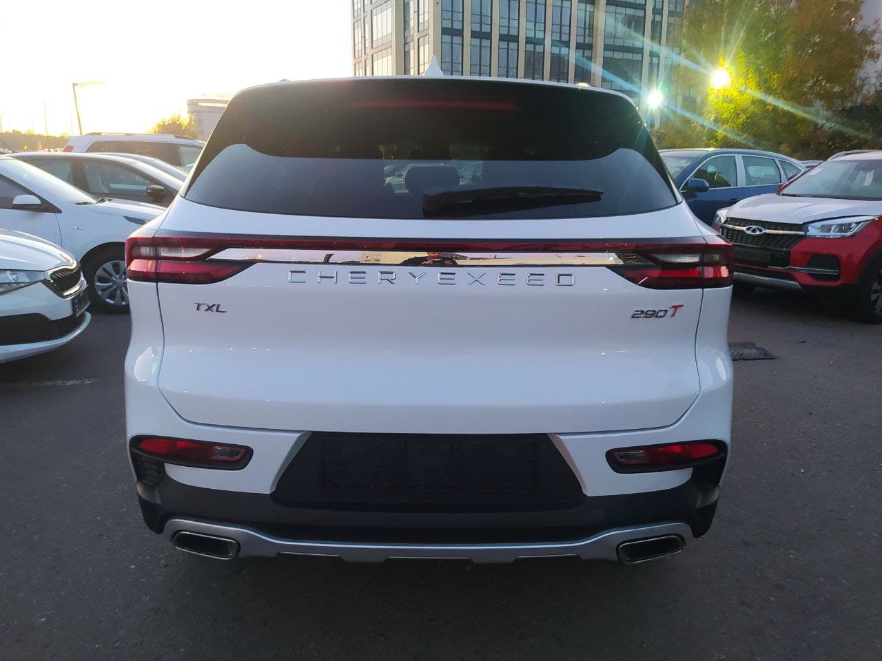 CHERYEXEED TXL миниатюра 4