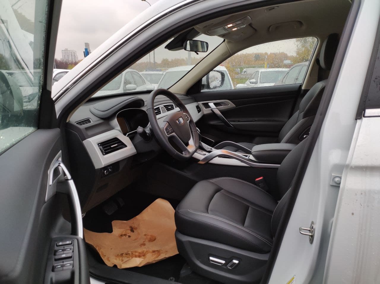 GEELY Atlas миниатюра 5