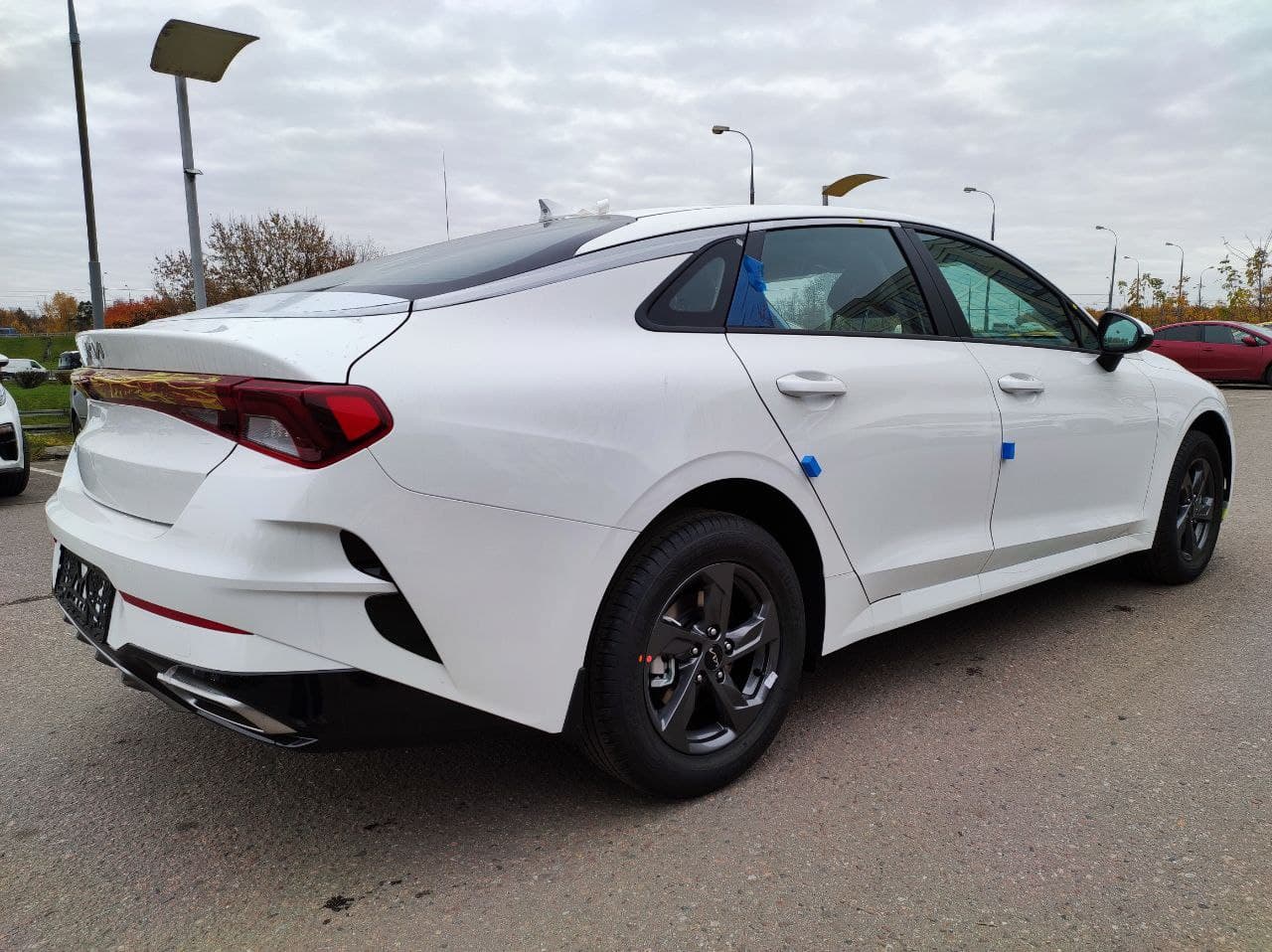 KIA K5 миниатюра 3