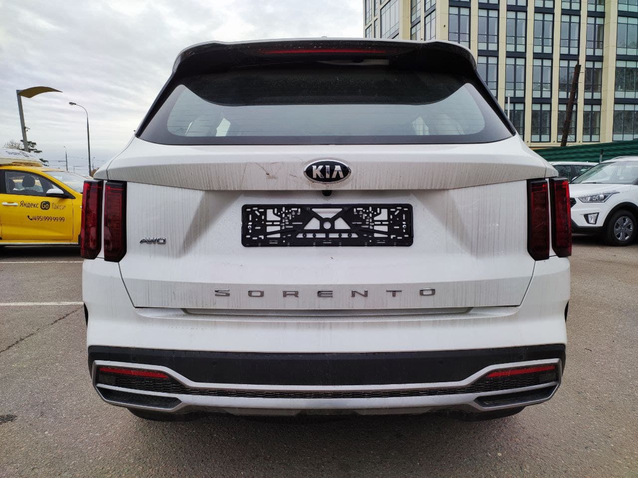 KIA Sorento миниатюра 4