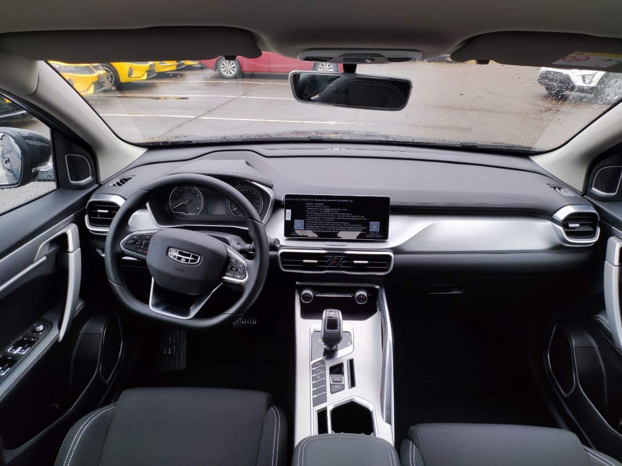 GEELY Coolray миниатюра 6