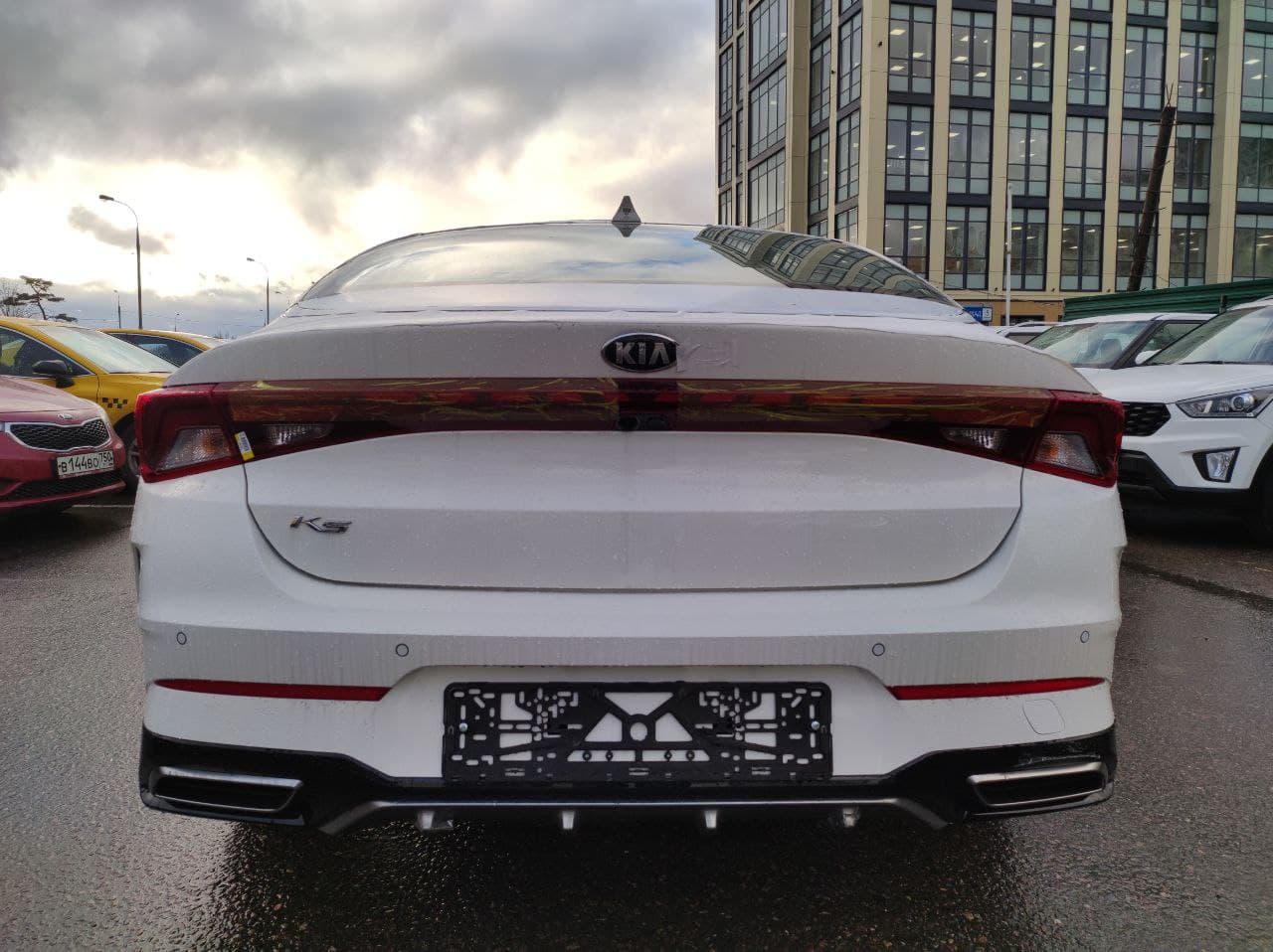 KIA K5 миниатюра 4