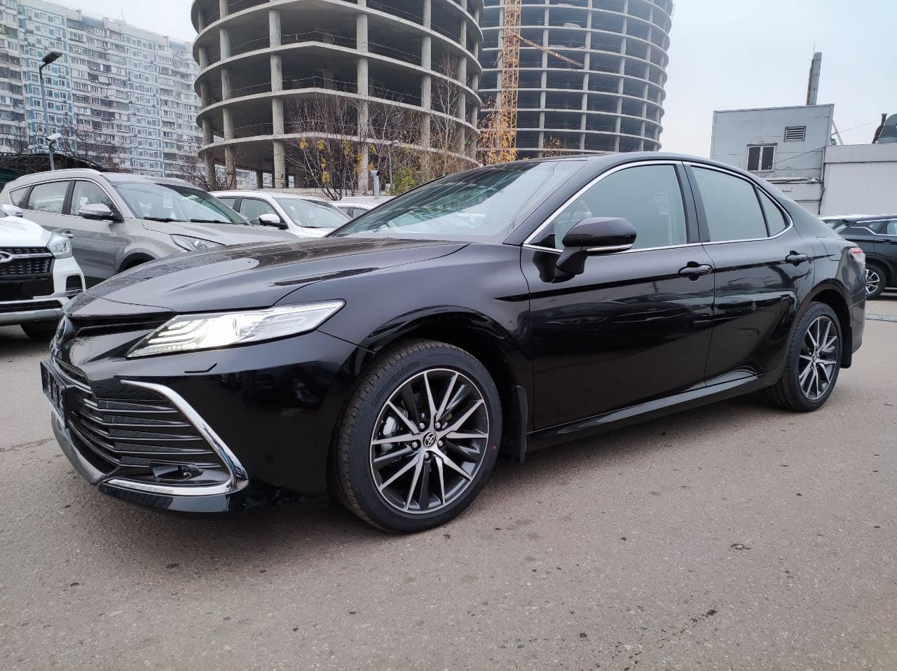 Превью TOYOTA Camry