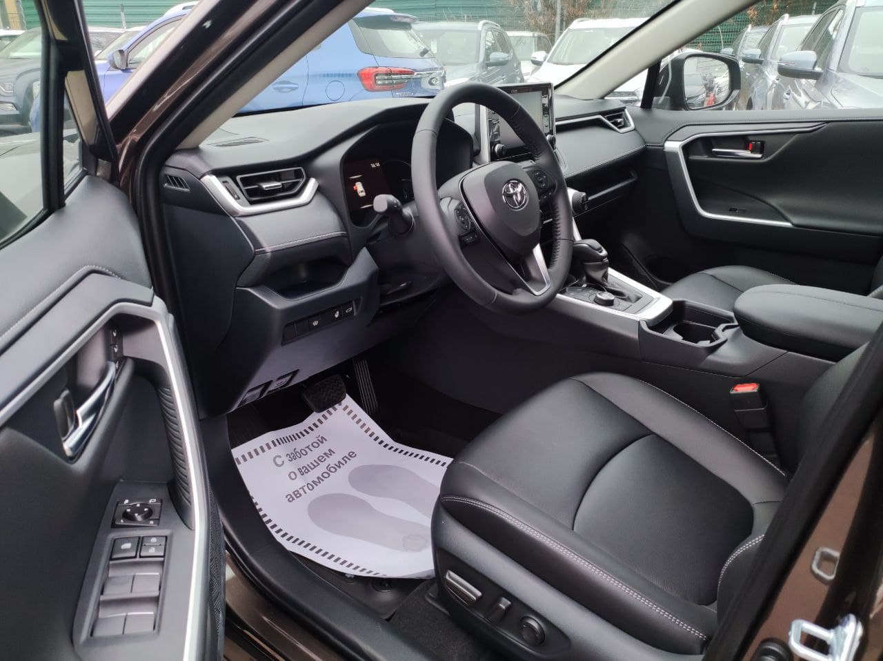 TOYOTA Rav4 миниатюра 5