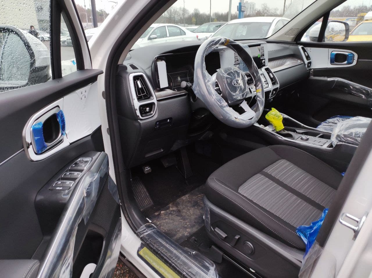KIA Sorento миниатюра 4