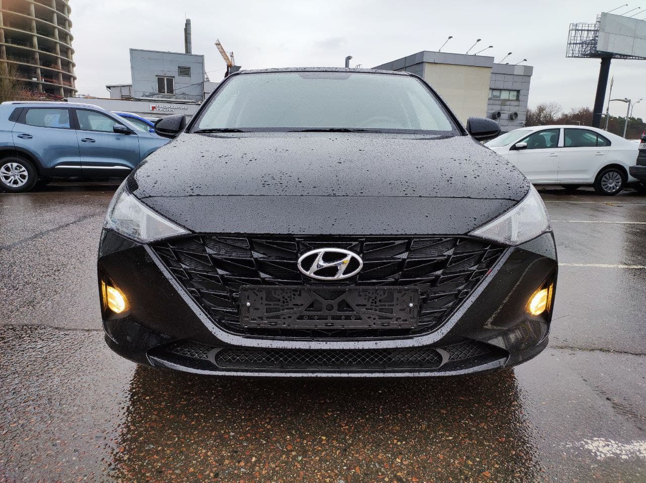 HYUNDAI Solaris миниатюра 2