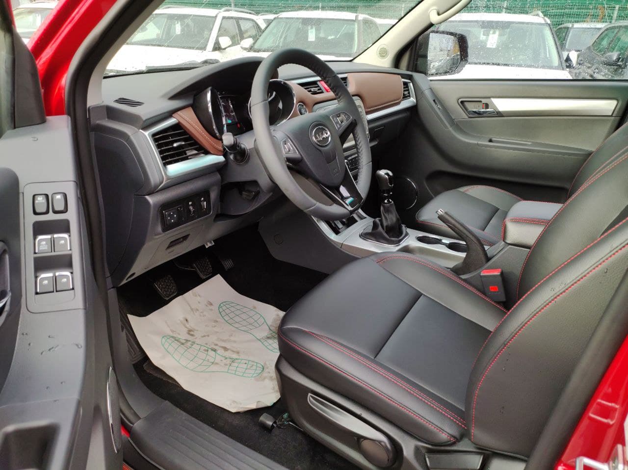 JAC T6 миниатюра 5