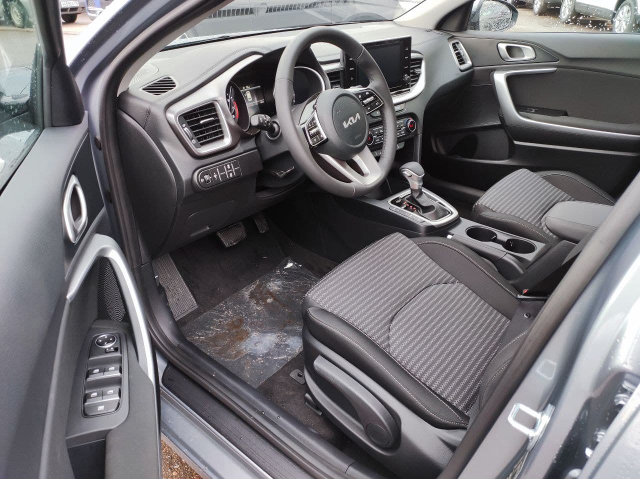 KIA Ceed SW миниатюра 5