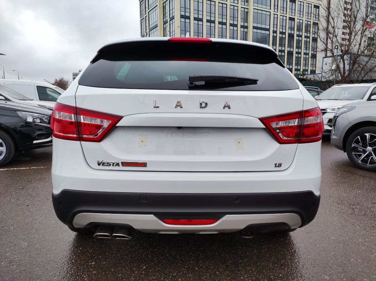 LADA Vesta SW Cross миниатюра 4