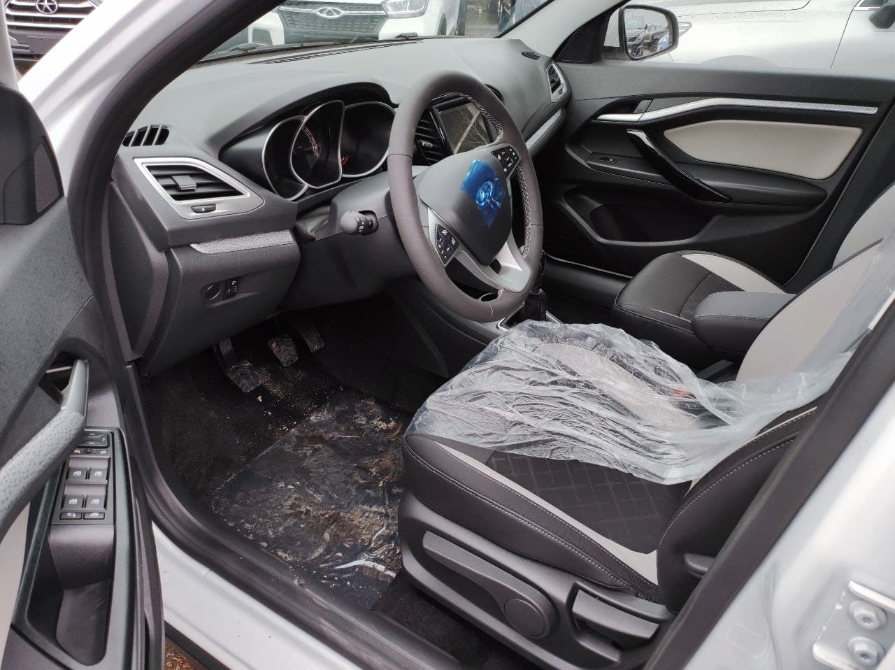 LADA Vesta SW Cross миниатюра 5