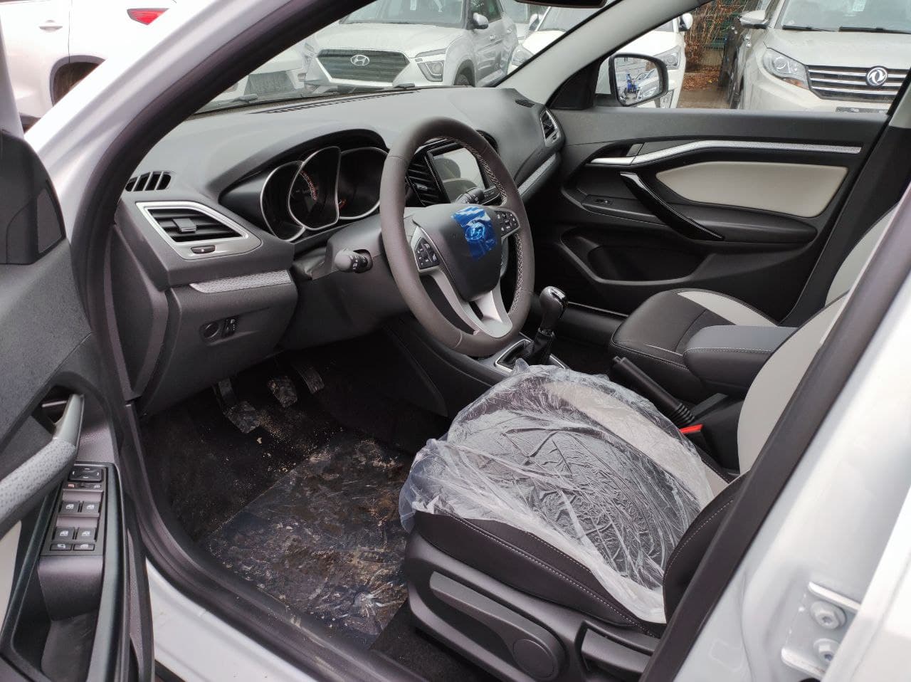 LADA Vesta SW Cross миниатюра 5
