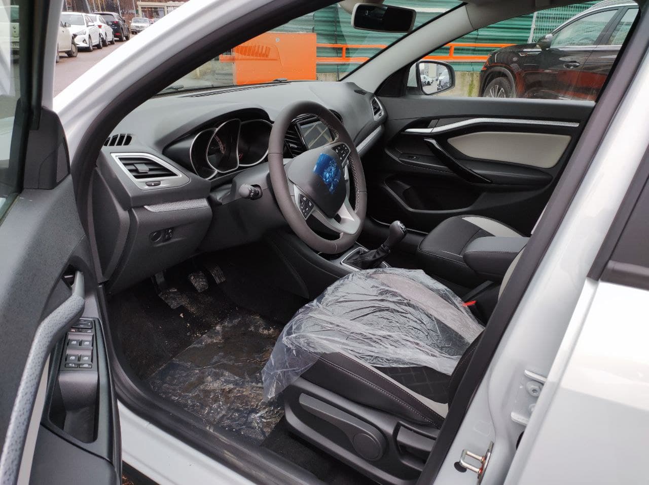 LADA Vesta SW Cross миниатюра 5
