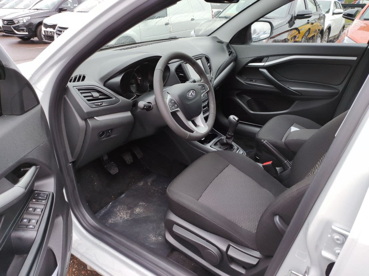 LADA Vesta SW миниатюра 5