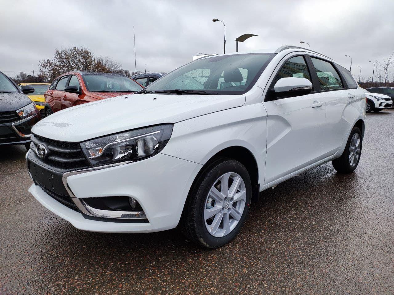 Превью LADA Vesta SW