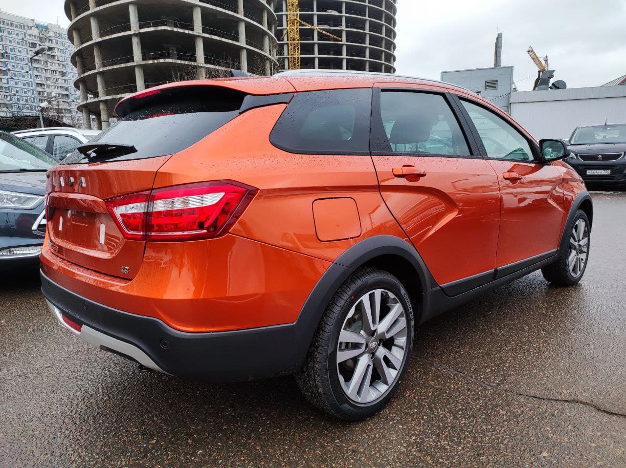 LADA Vesta SW Cross миниатюра 3