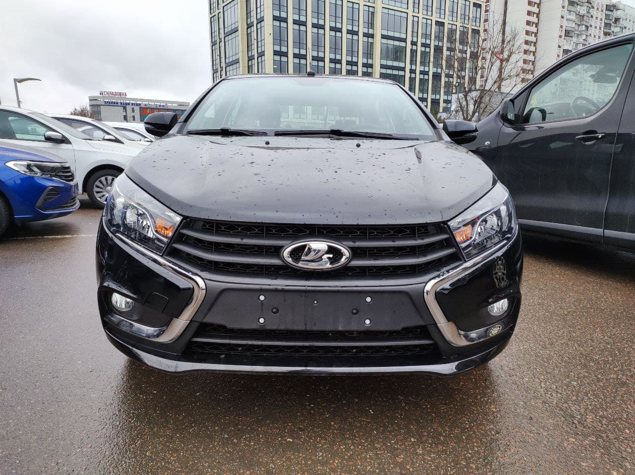 LADA Vesta миниатюра 2