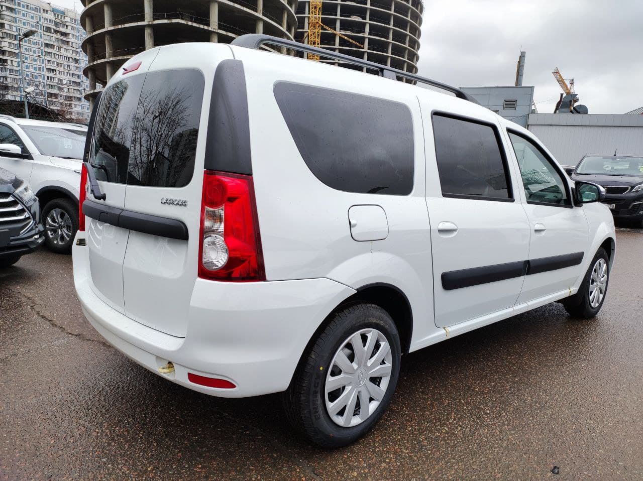 LADA Largus New 7 мест миниатюра 3