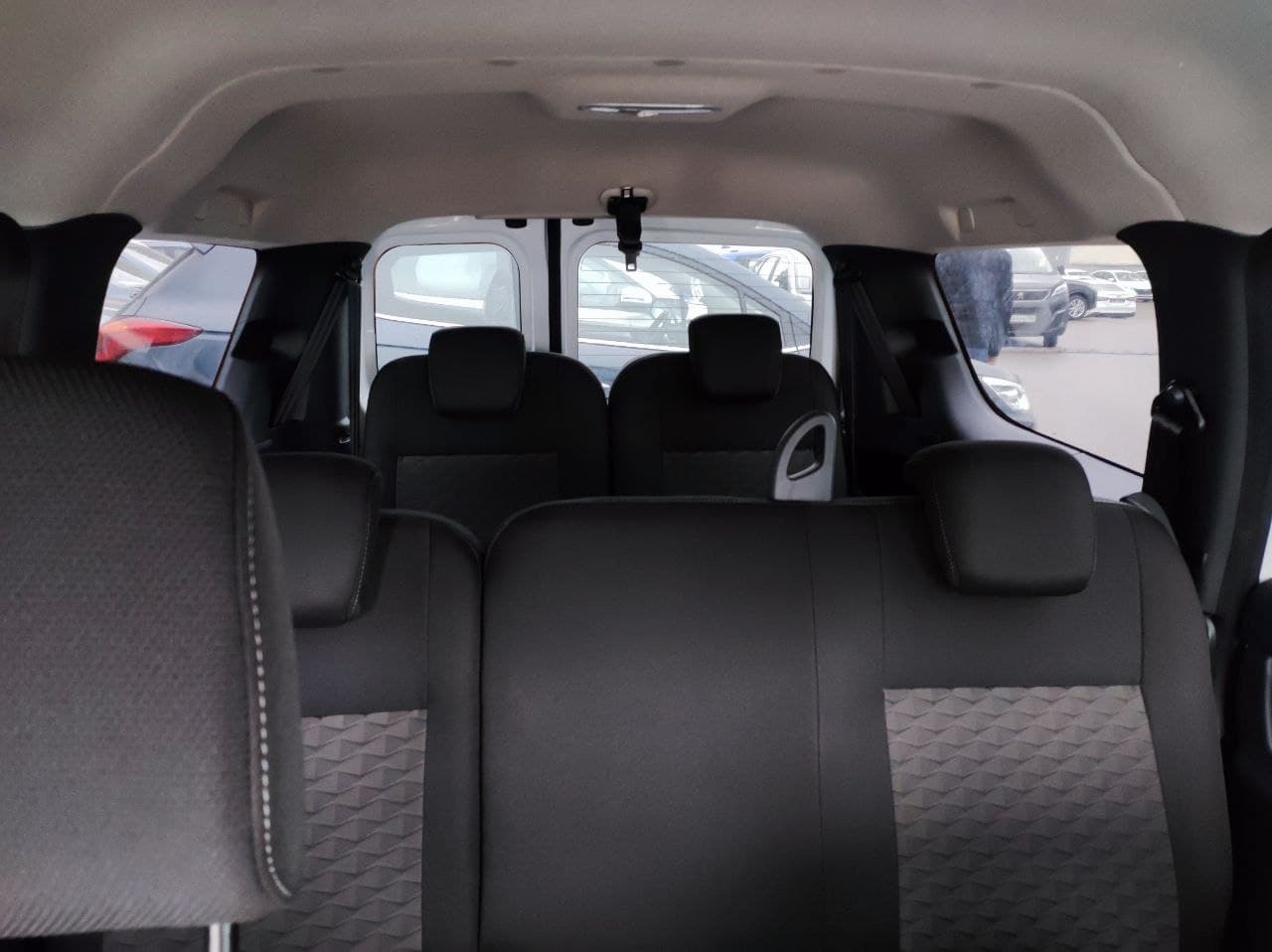 LADA Largus New 7 мест миниатюра 6