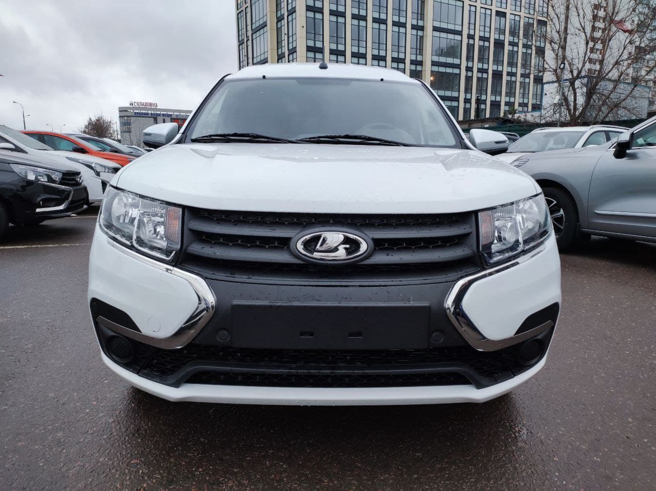 LADA Largus Фургон миниатюра 2