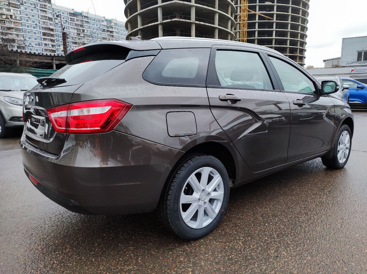 LADA Vesta SW миниатюра 3