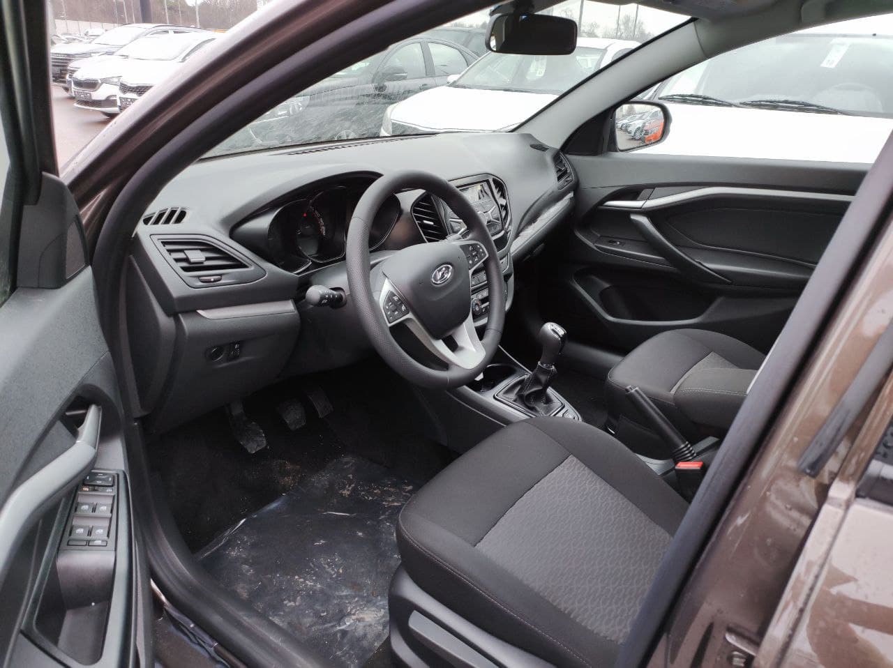 LADA Vesta SW миниатюра 5