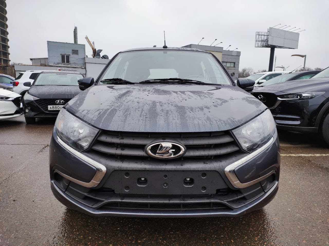 LADA Granta Седан New миниатюра 2