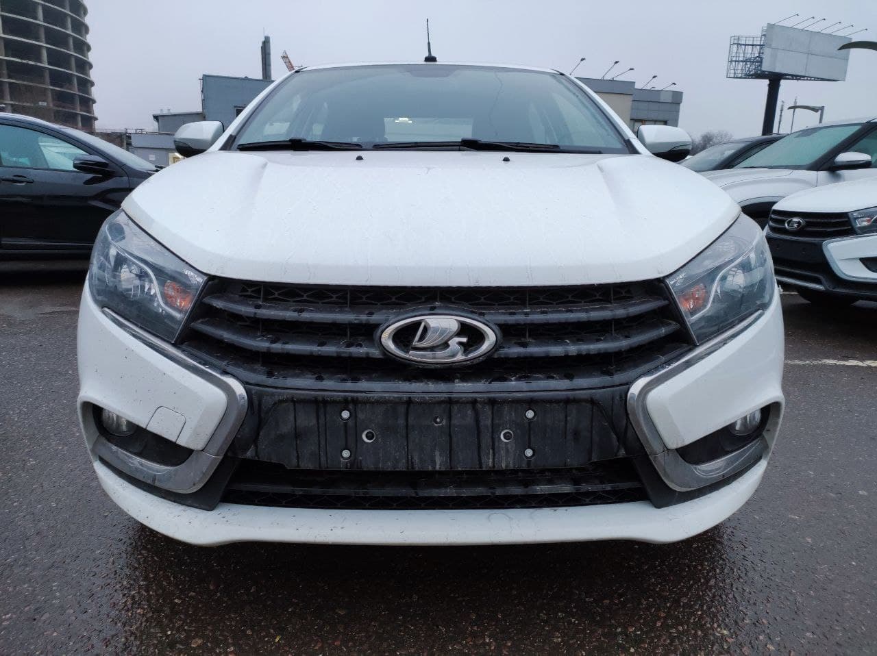 LADA Vesta миниатюра 2