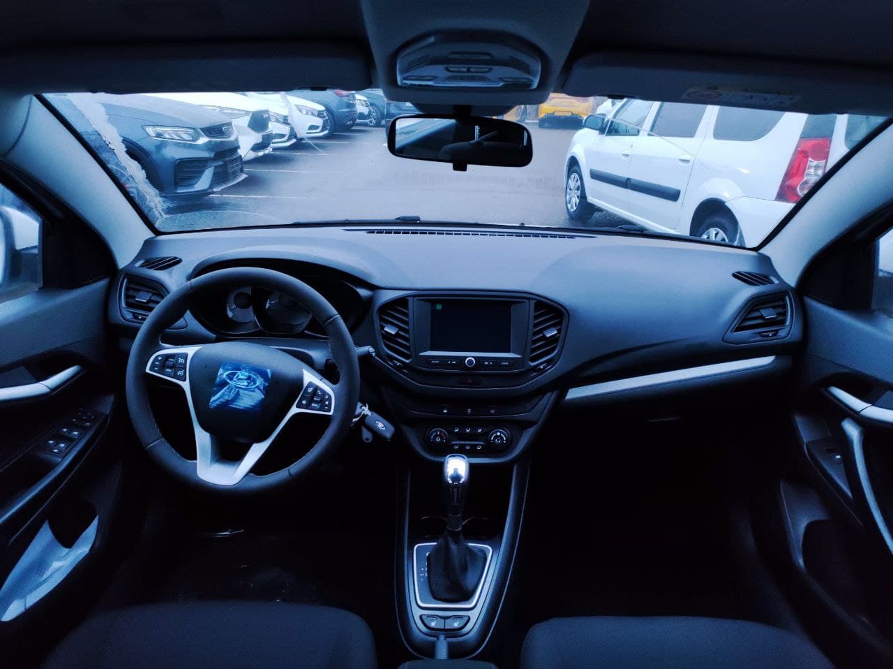 LADA Vesta миниатюра 6