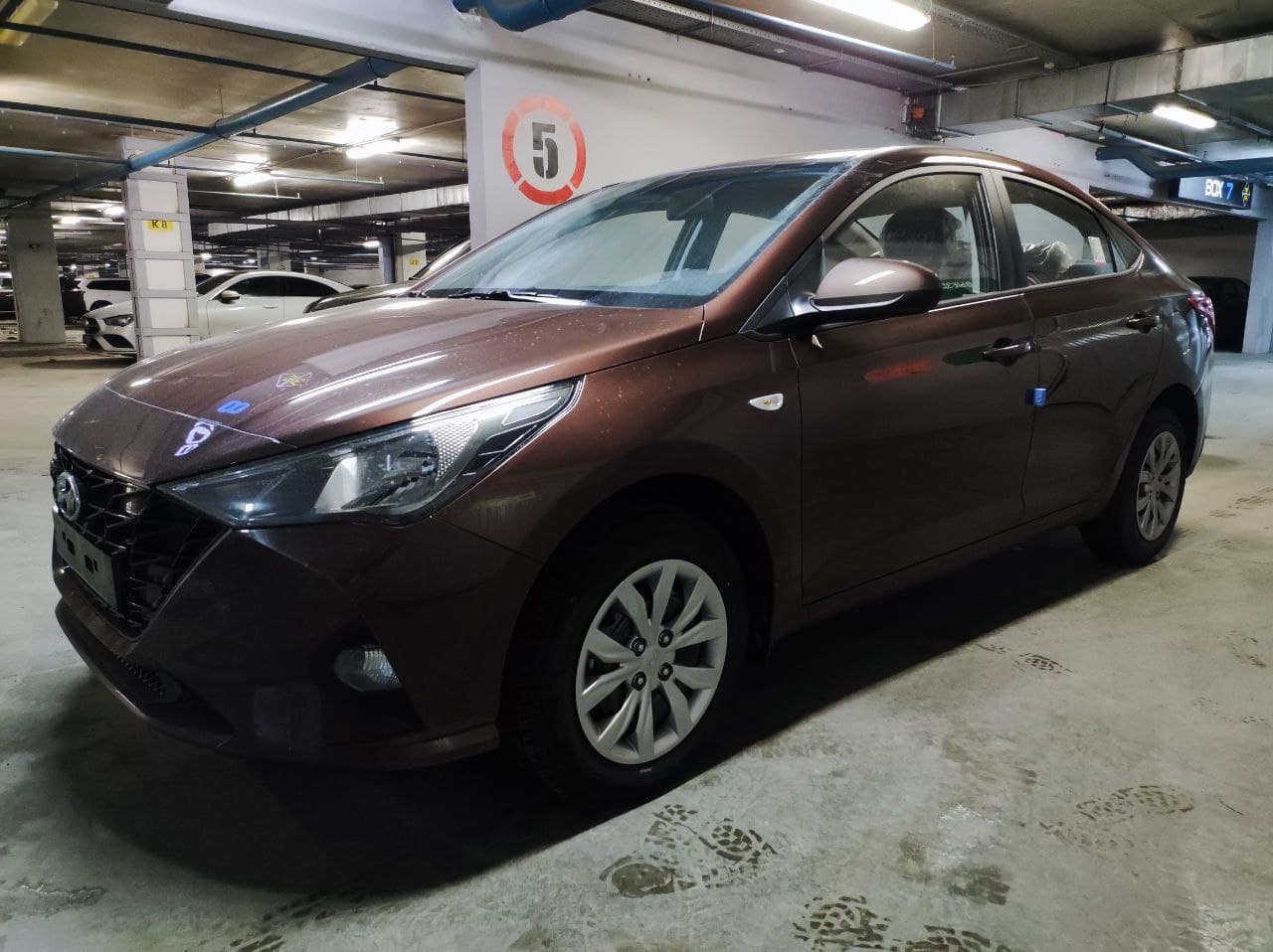 HYUNDAI Solaris миниатюра 1