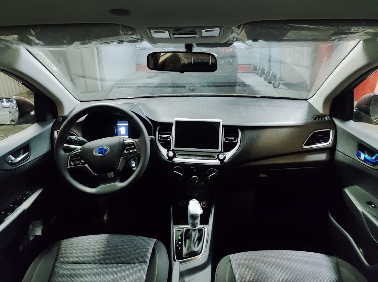 HYUNDAI Solaris миниатюра 8