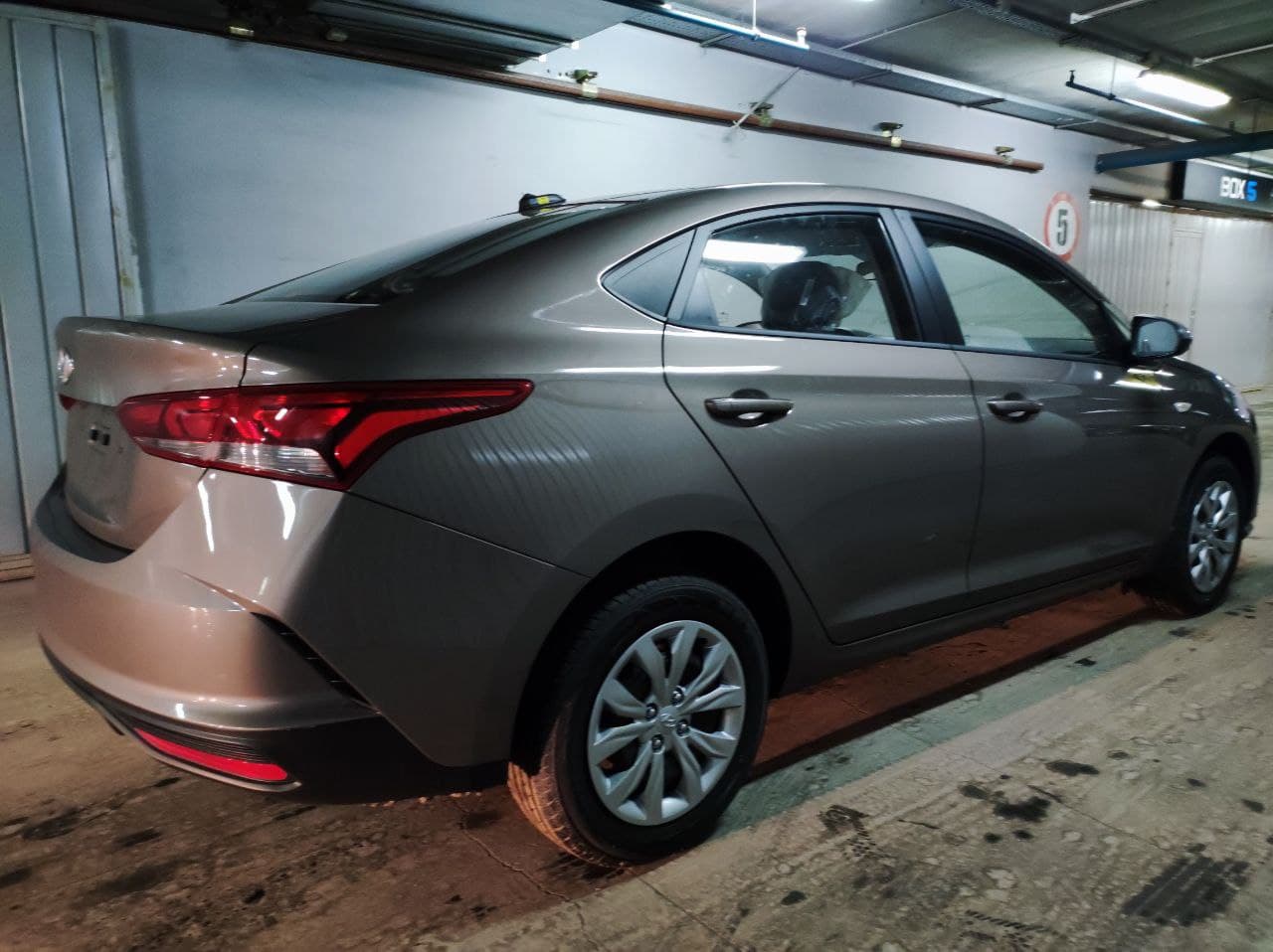 HYUNDAI Solaris миниатюра 3