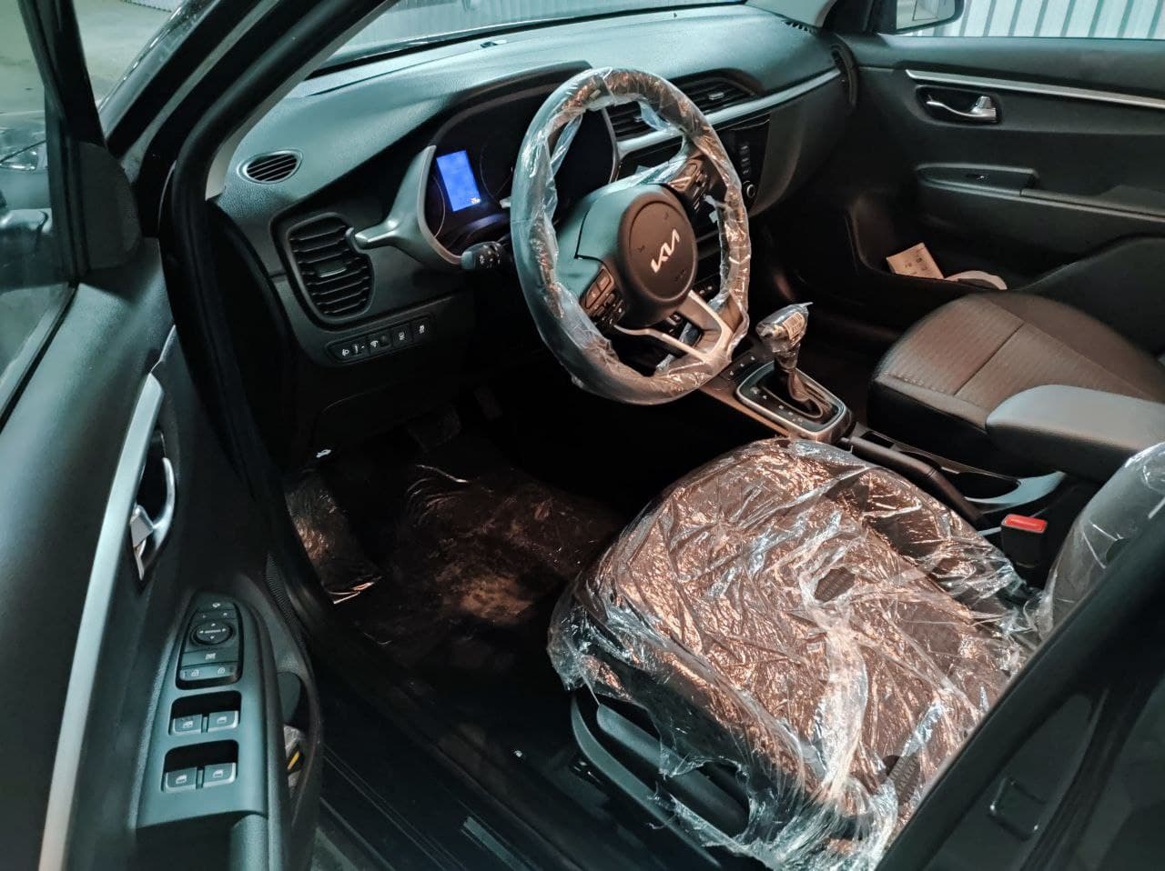 KIA Rio X миниатюра 7