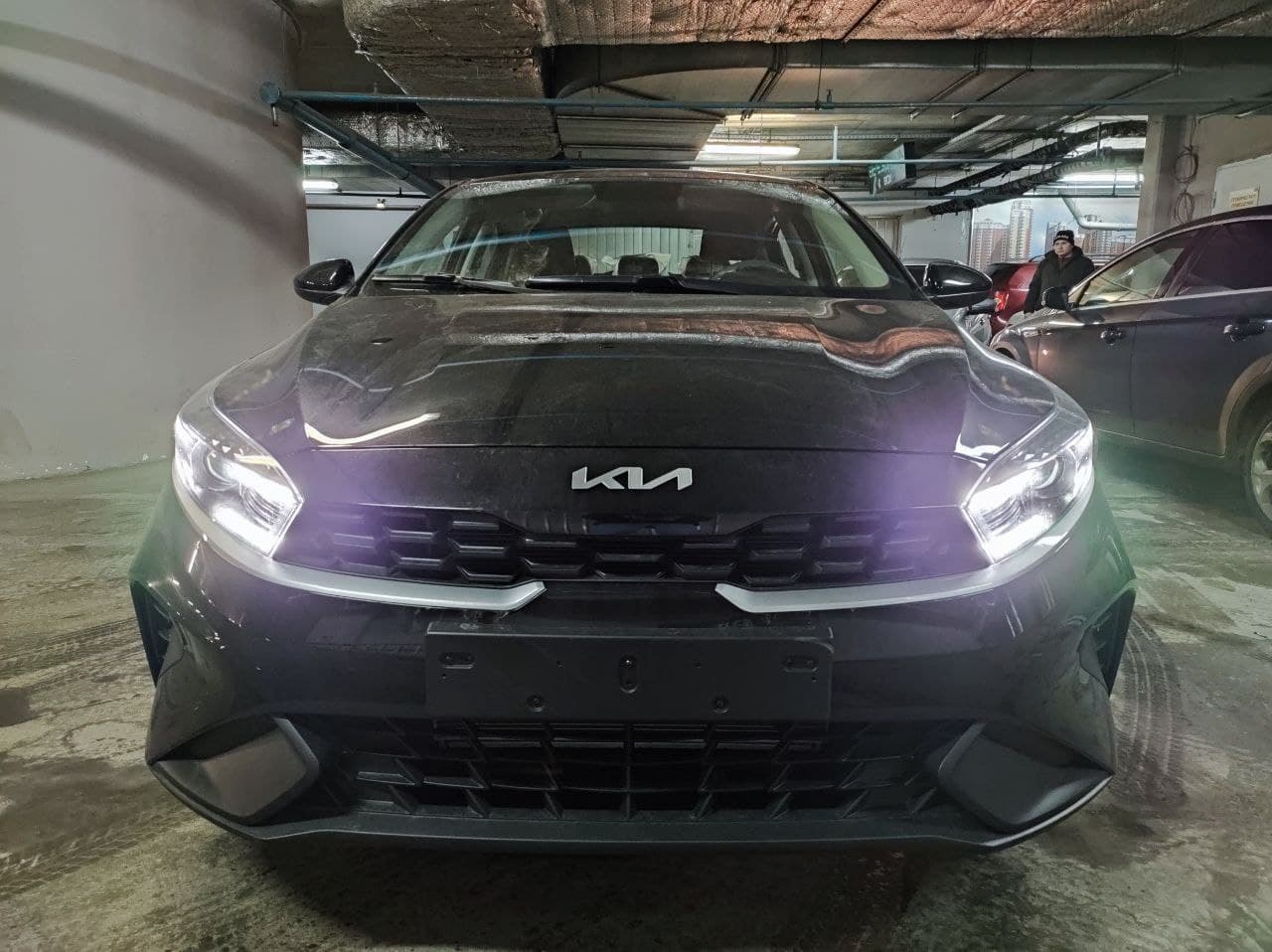 KIA Cerato миниатюра 2