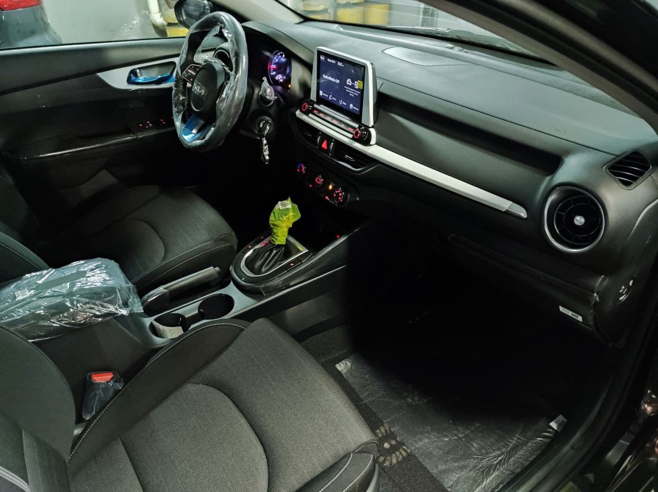 KIA Cerato миниатюра 8