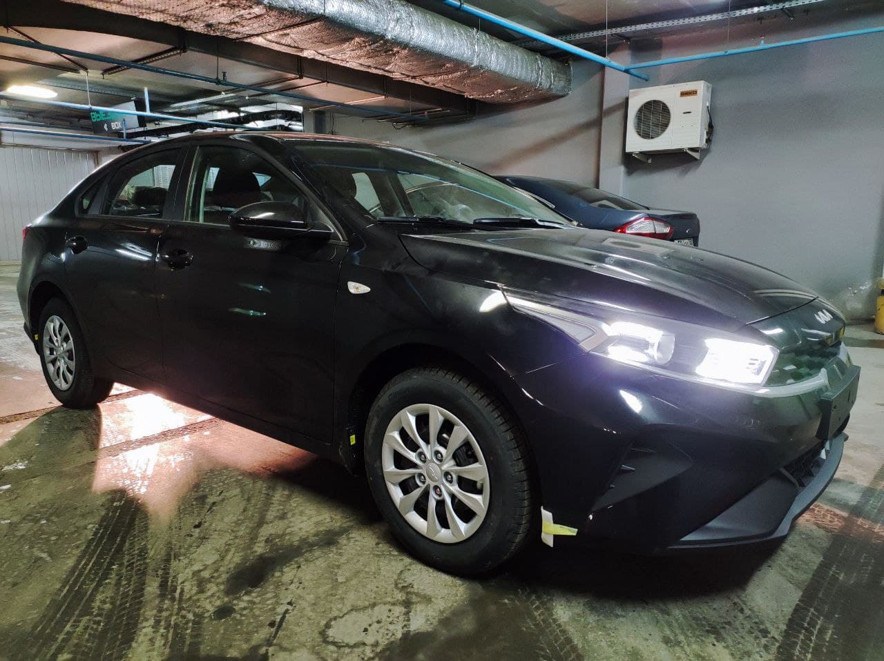 KIA Cerato миниатюра 3