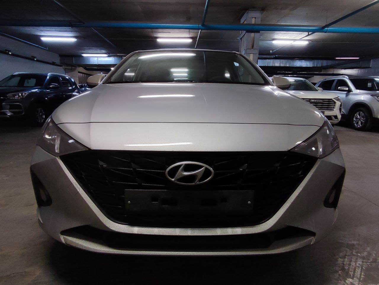 HYUNDAI Solaris миниатюра 2