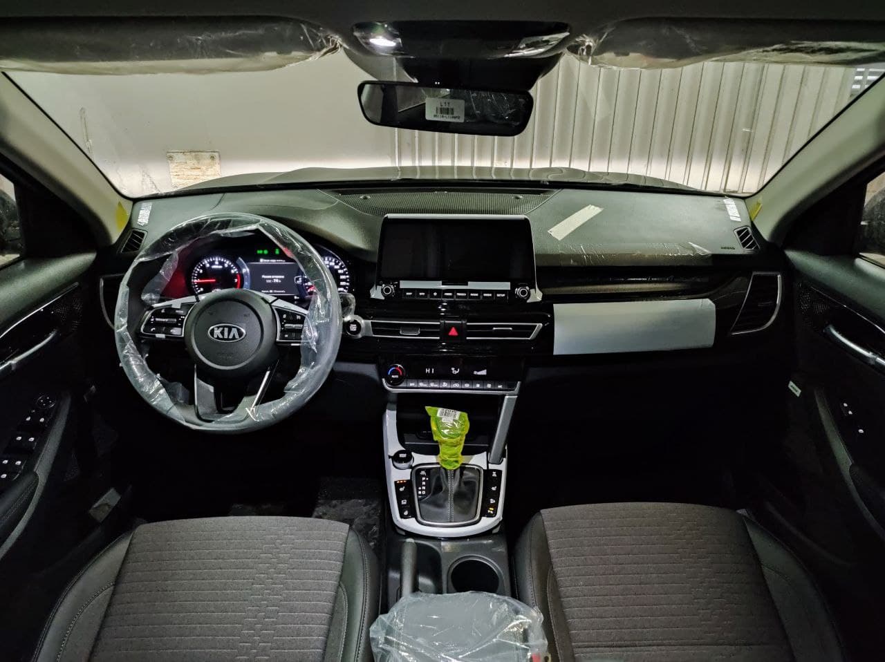 KIA Seltos миниатюра 8