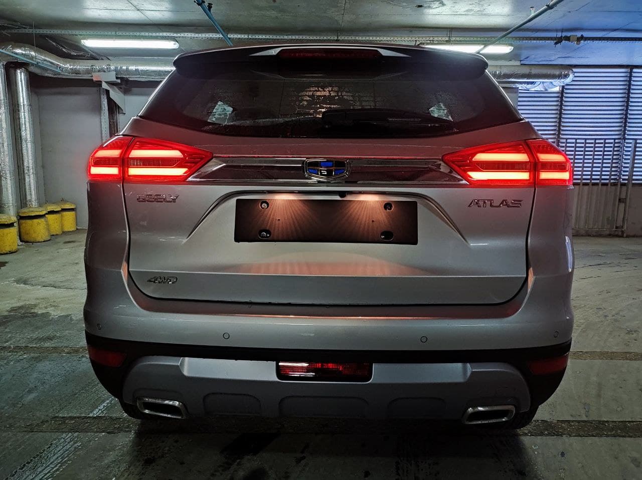 GEELY Atlas миниатюра 5