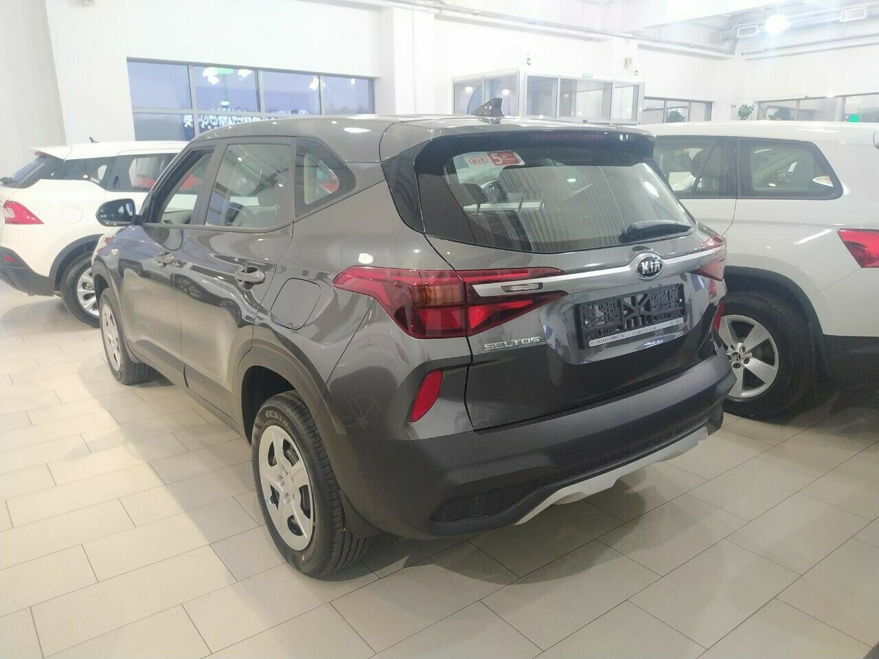 KIA Seltos миниатюра 3