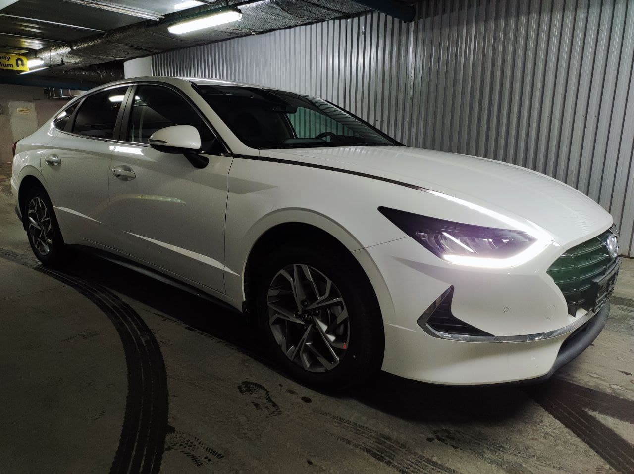 HYUNDAI Sonata миниатюра 3