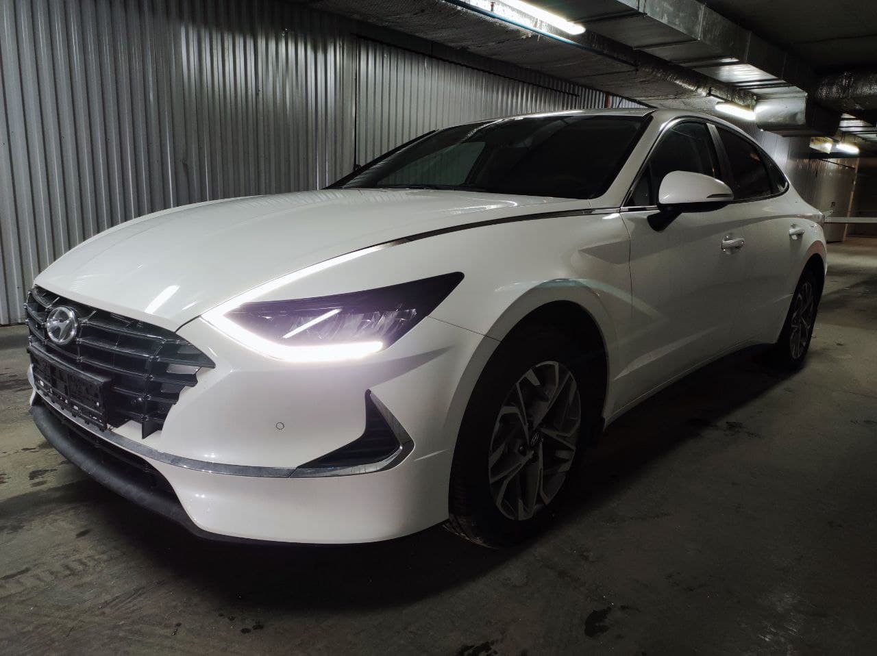 Превью HYUNDAI Sonata
