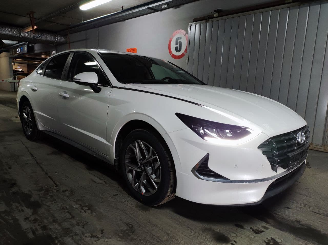 HYUNDAI Sonata миниатюра 3