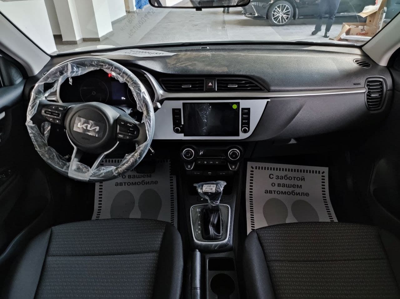 KIA Rio X миниатюра 8