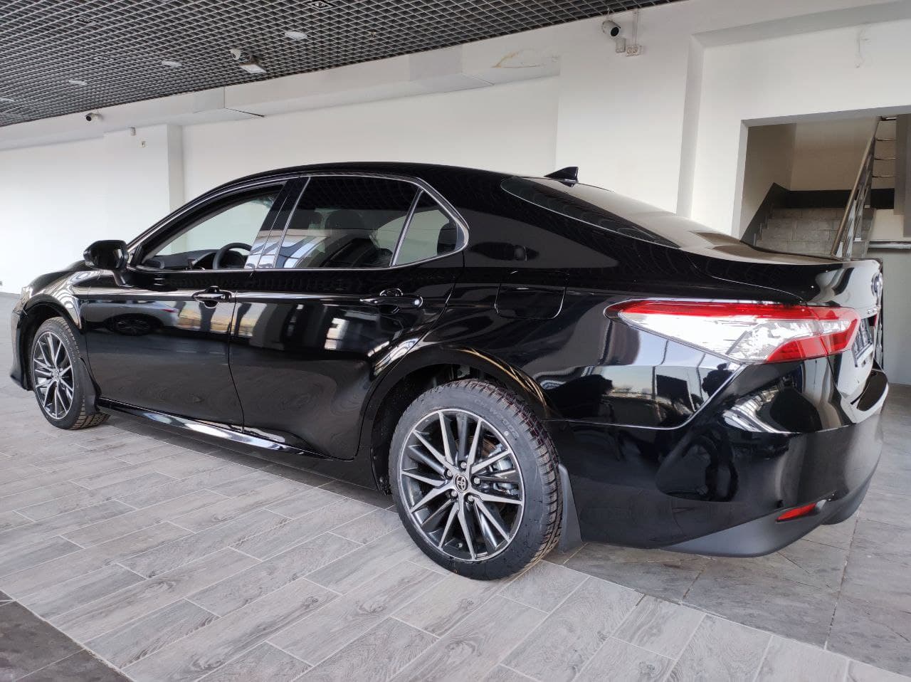 TOYOTA Camry миниатюра 6