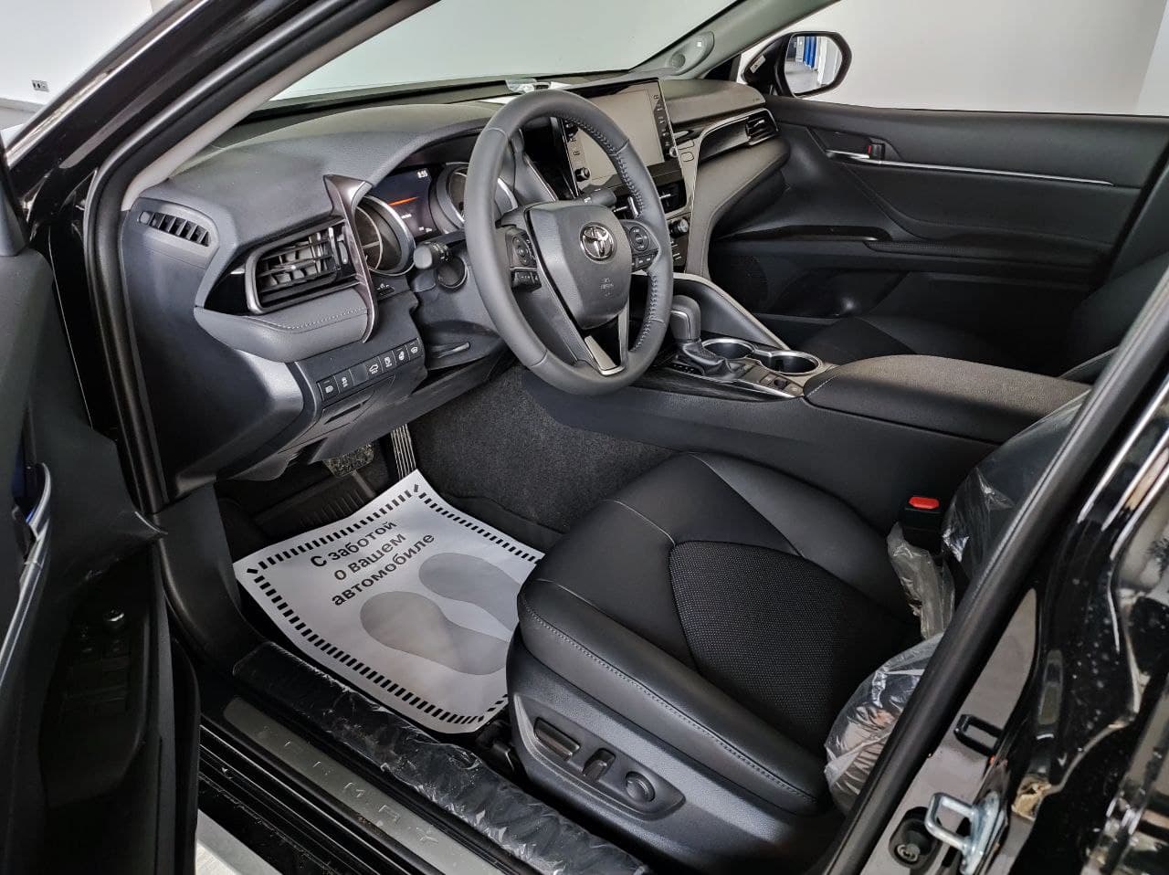 TOYOTA Camry миниатюра 7