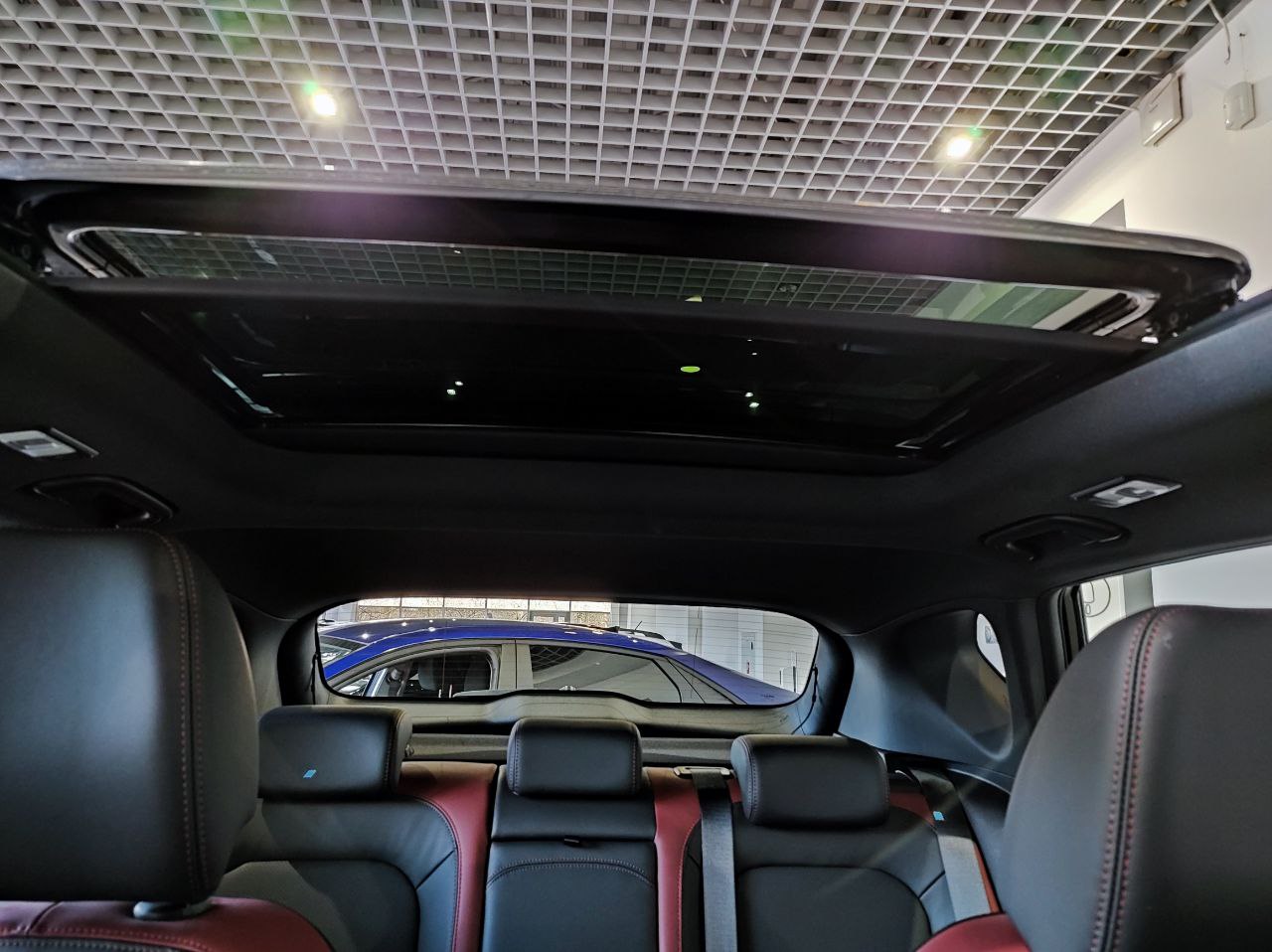GEELY Coolray миниатюра 10