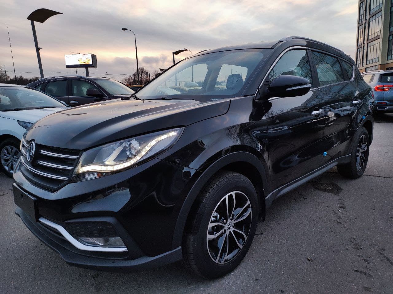 Превью DONGFENG SK 580