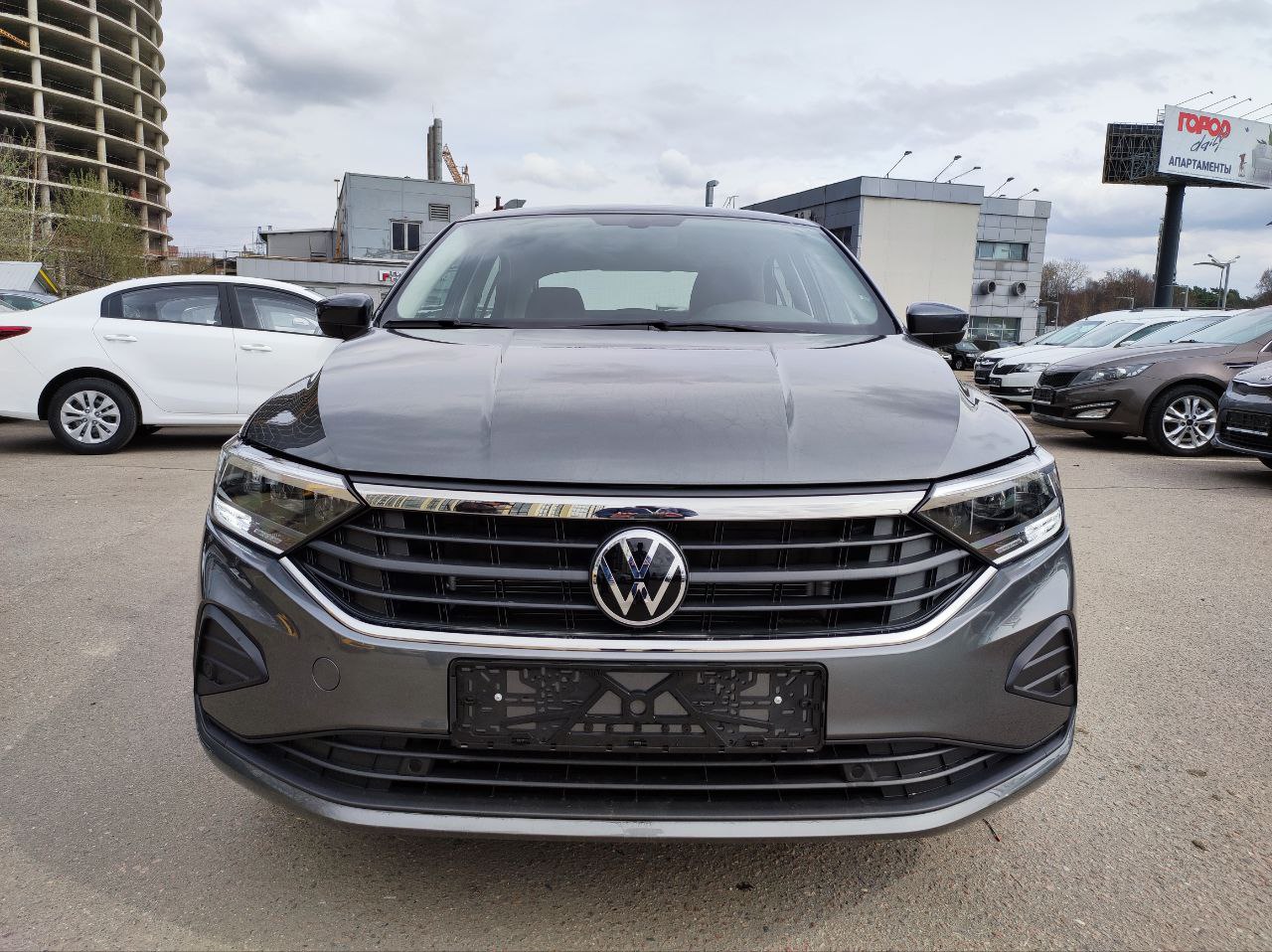 VOLKSWAGEN Polo миниатюра 2