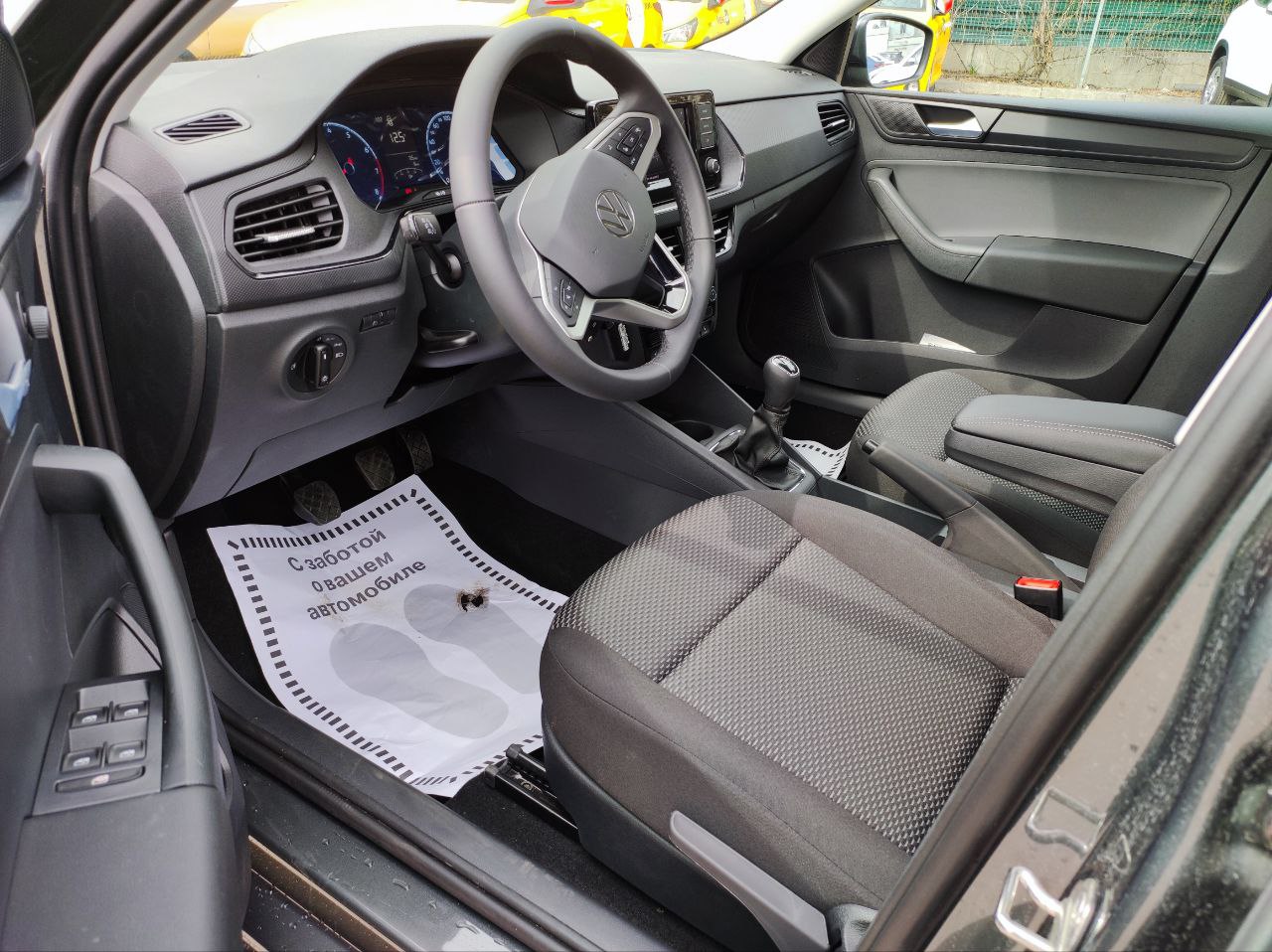 VOLKSWAGEN Polo миниатюра 7